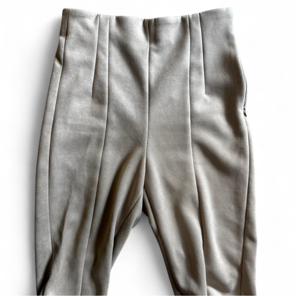 Elegant Gray Skinny Pants